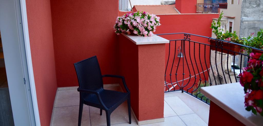 B&B Al Vecchio Borgo Барлетта Екстер'єр фото